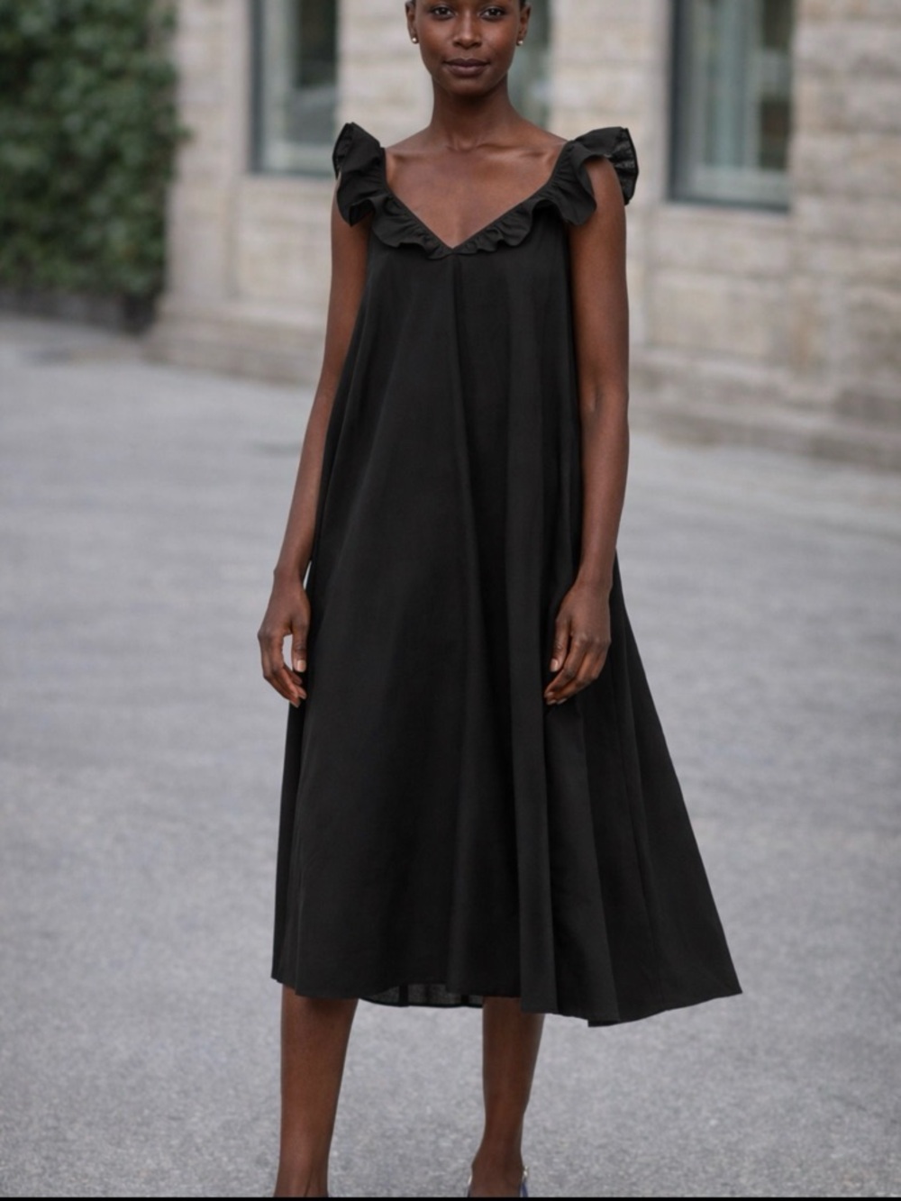 H&M ruffle neck sleeveless cotton caftan dress black Sz XL fits larger